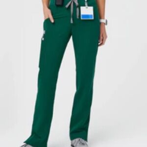 Figs Hunter Green Kade Cargo Scrub Pant